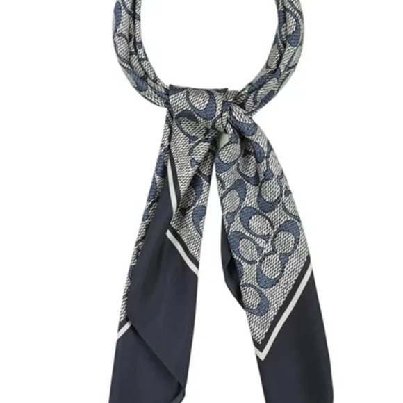 Textured Signature Print Silk Square Scarf - Picture 7 of 8